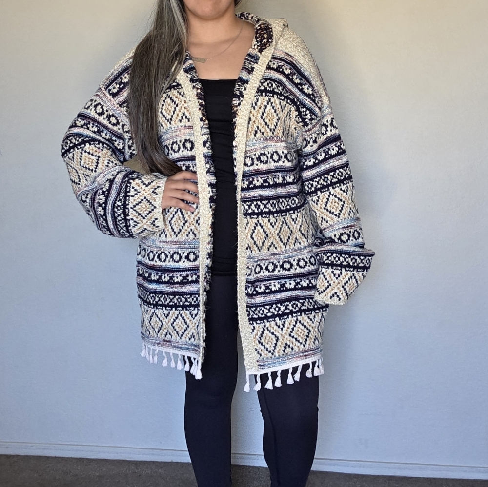 Adyson Parker Boho Knit Hooded Sweater Poncho Cardigan Cream Blue Gold, 2X - Picture 4 of 8